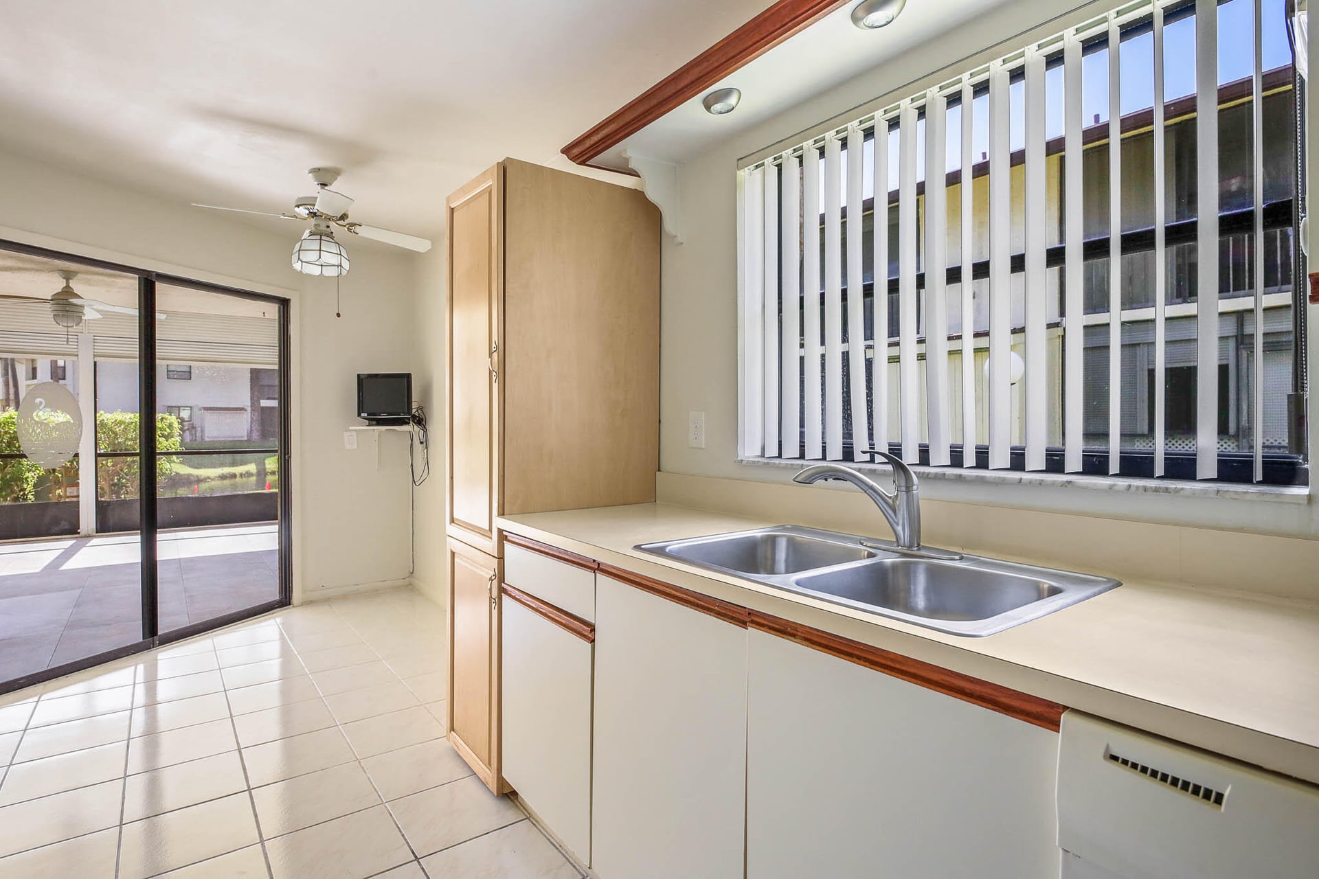 Residence photo 8