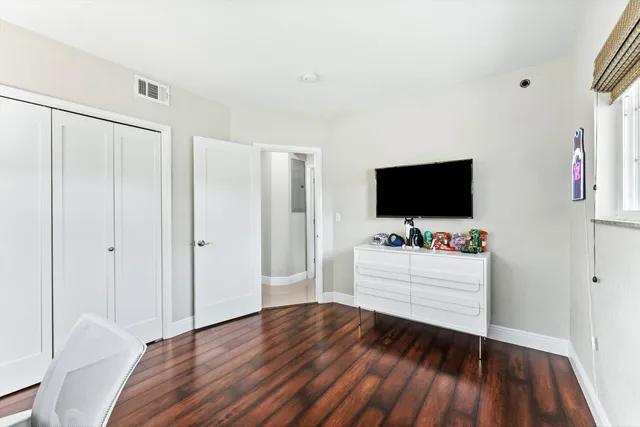  Residence photo 33