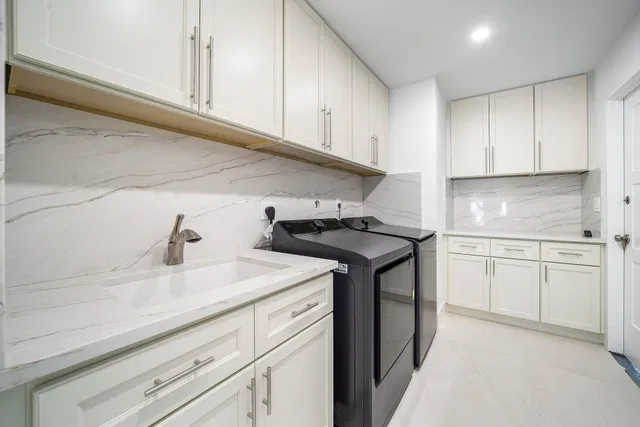 Residence photo 30