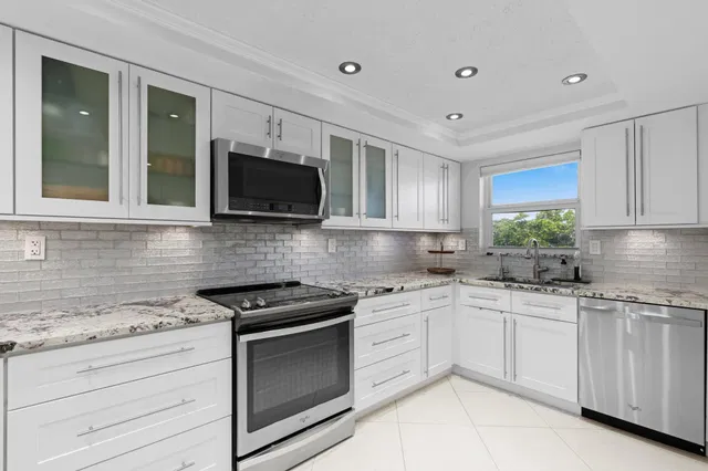 Boca Raton Unit 2030 photo 7