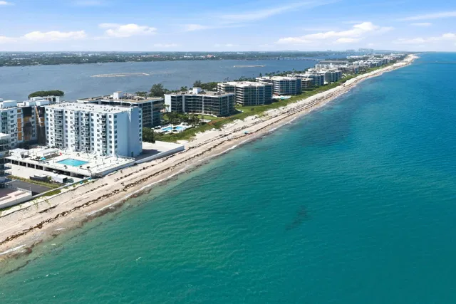 The Patrician of Palm Beach Residence photo 3