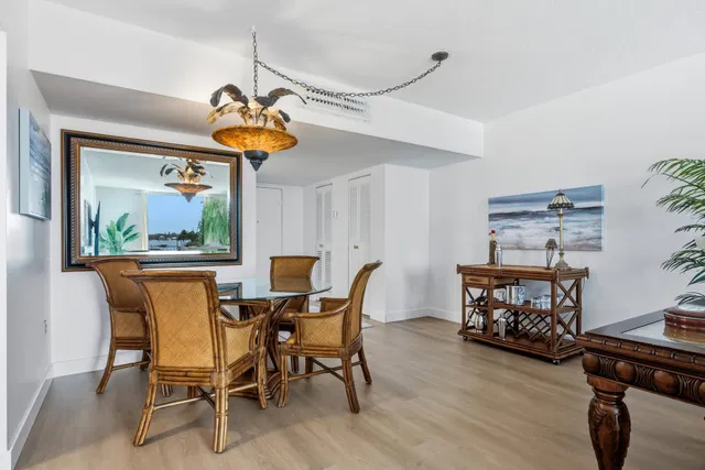 The Patrician of Palm Beach Residence photo 7