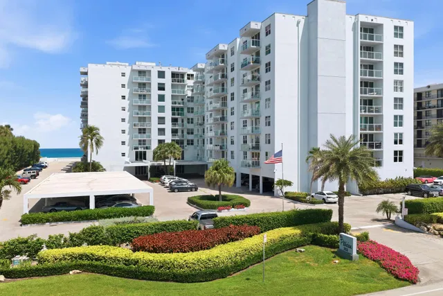 The Patrician of Palm Beach Residence photo 27