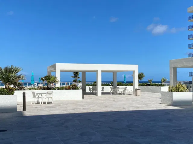 The Patrician of Palm Beach Residence photo 31