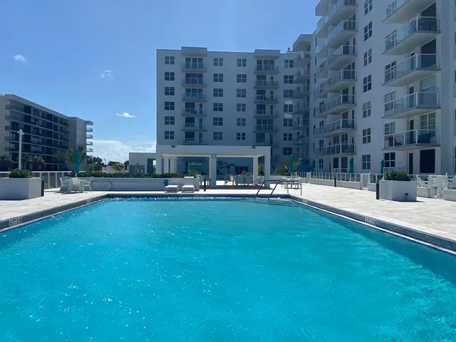 The Patrician of Palm Beach Residence photo 34
