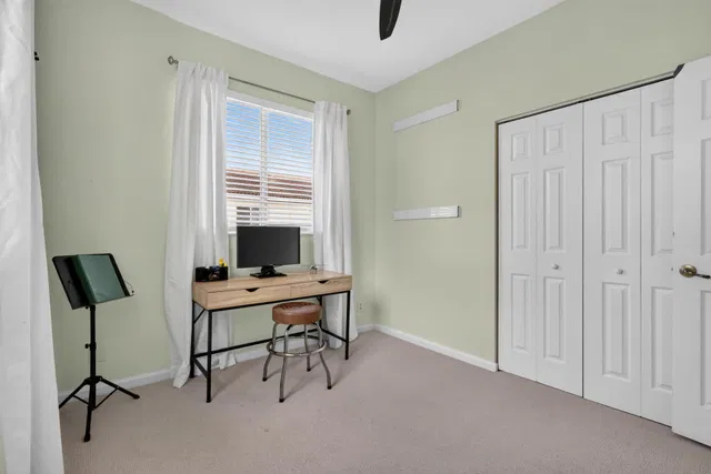 Residence photo 29