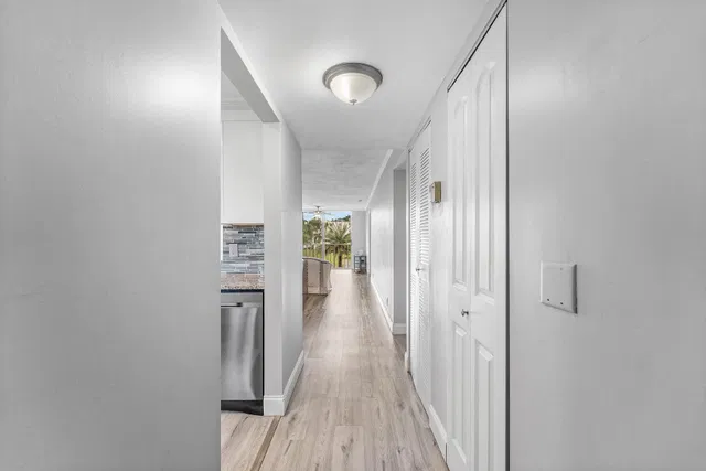  Unit 204 photo 4