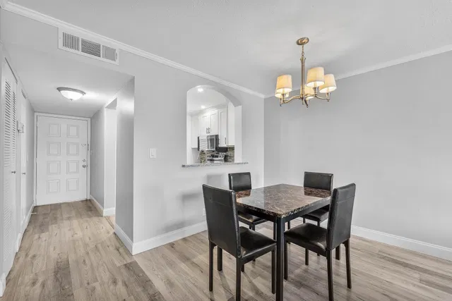  Unit 204 photo 10