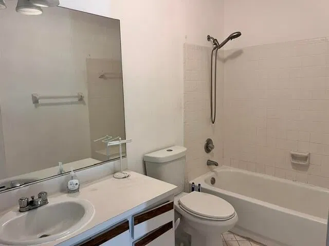  Residence photo 10