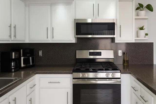Unit C photo 4