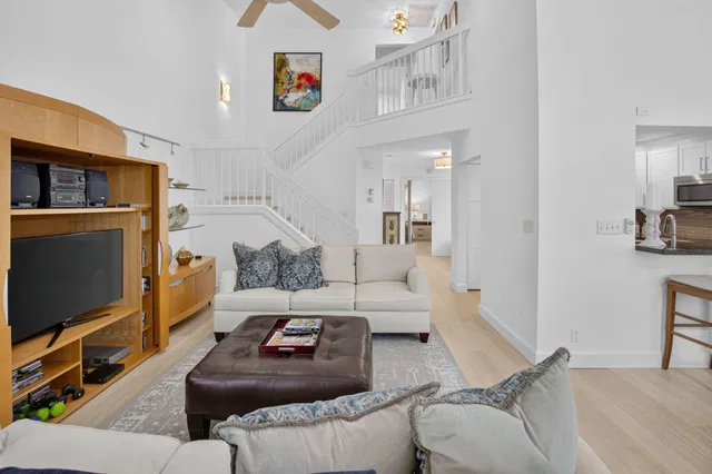 Residence photo 9