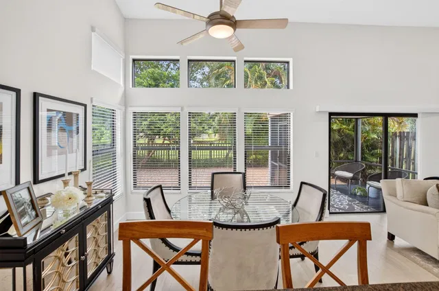 Residence photo 13