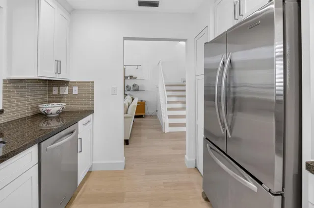 Residence photo 19