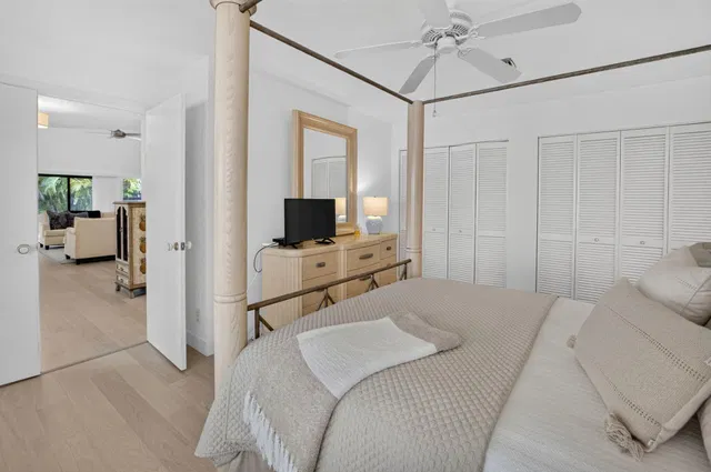 Residence photo 22