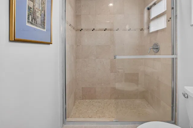 Residence photo 39