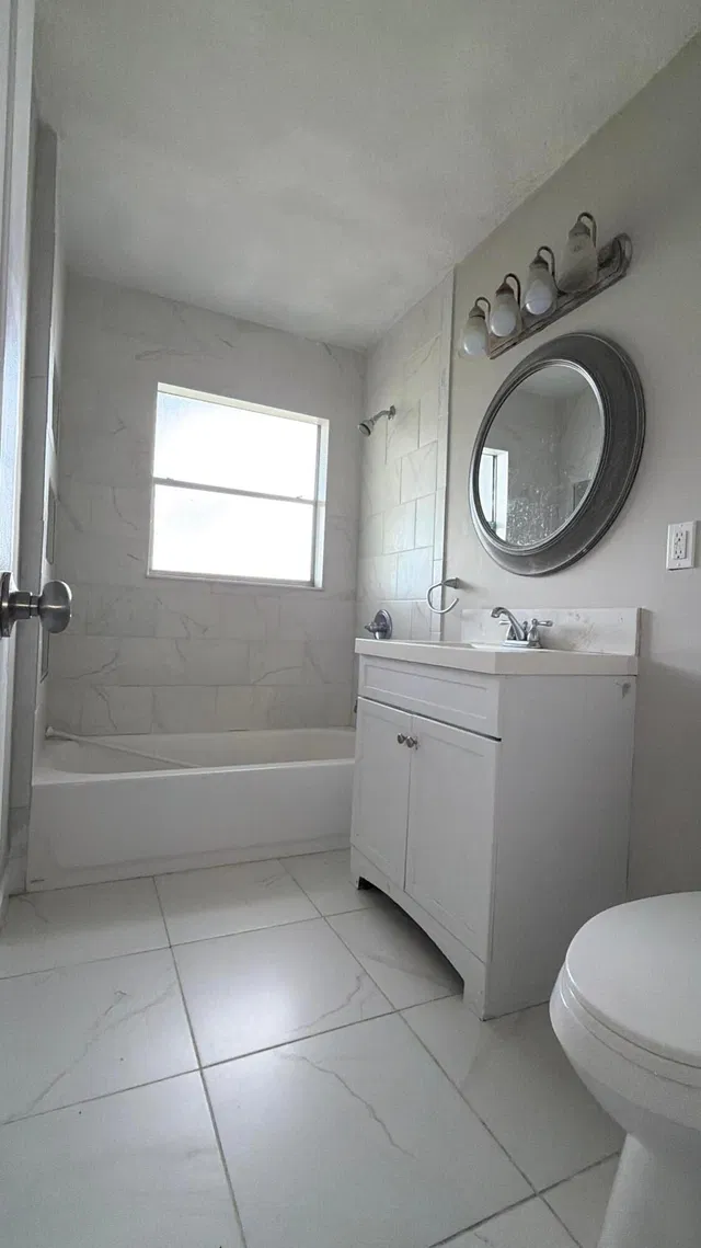  Residence photo 16