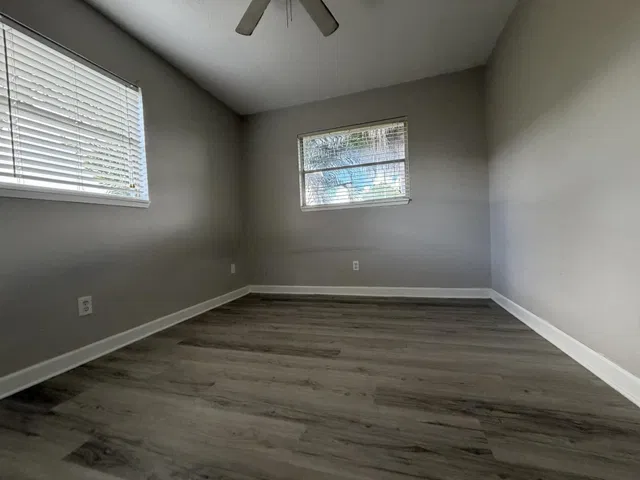  Residence photo 17