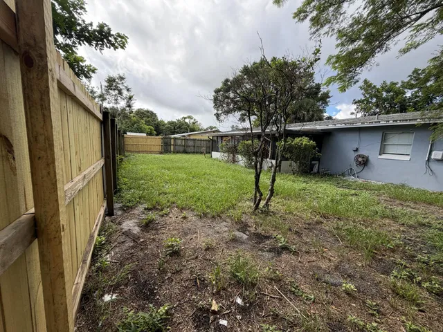  Residence photo 27