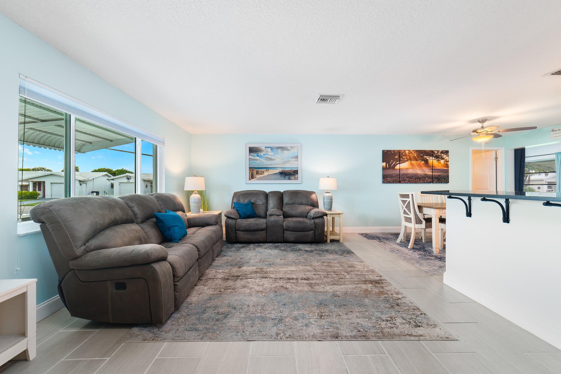  Residence photo 4