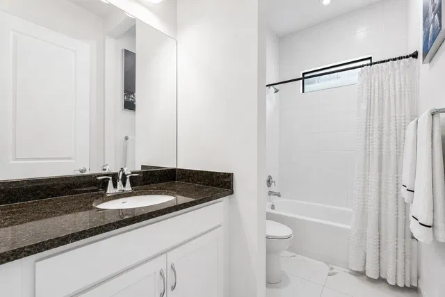  Residence photo 25
