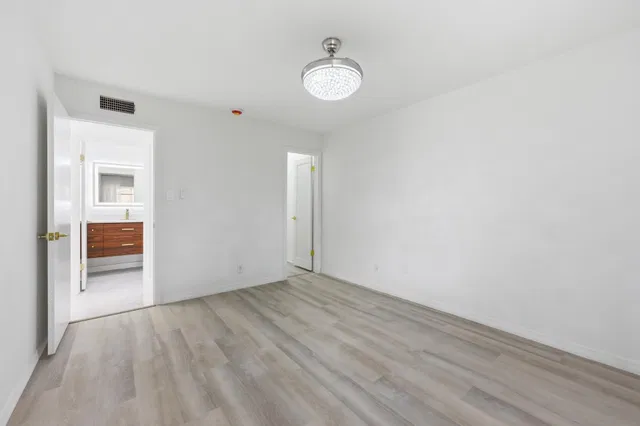 Residence photo 21