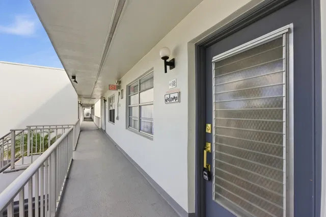 Residence photo 26
