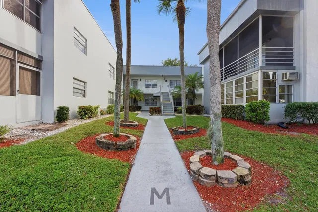 Residence photo 27