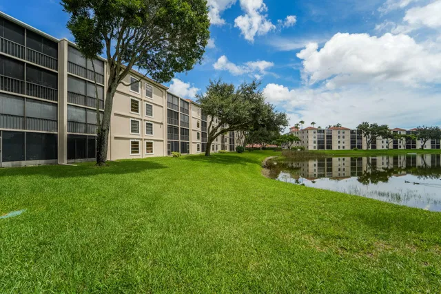  Unit 209 photo 54