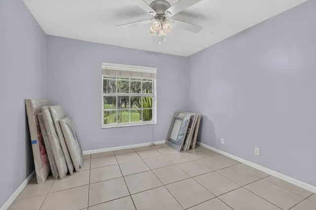  Residence photo 24