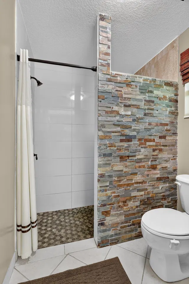  Residence photo 32