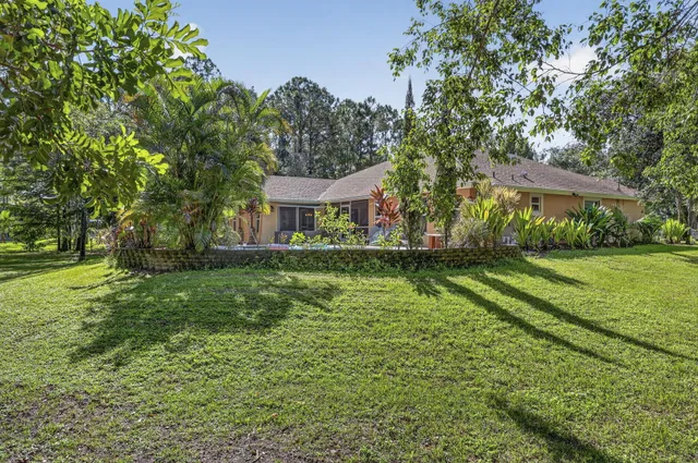  Residence photo 42