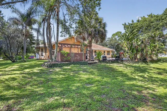  Residence photo 44