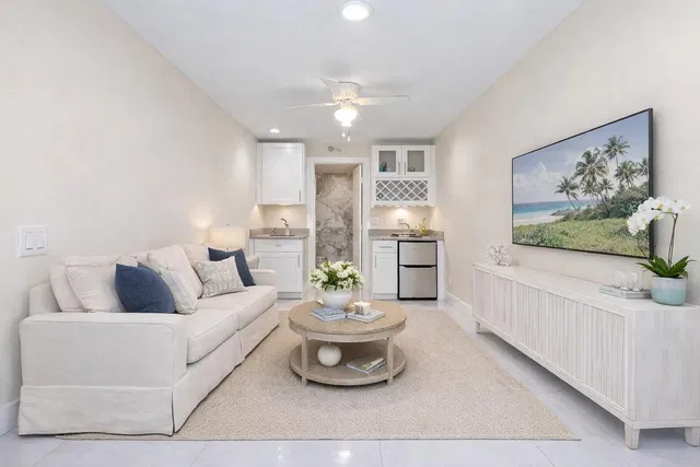 South Palm Beach Unit 4c I photo 20