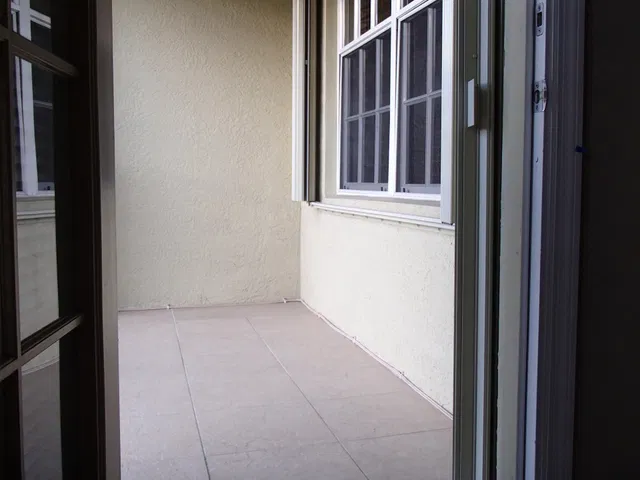 Unit 1101 photo 24