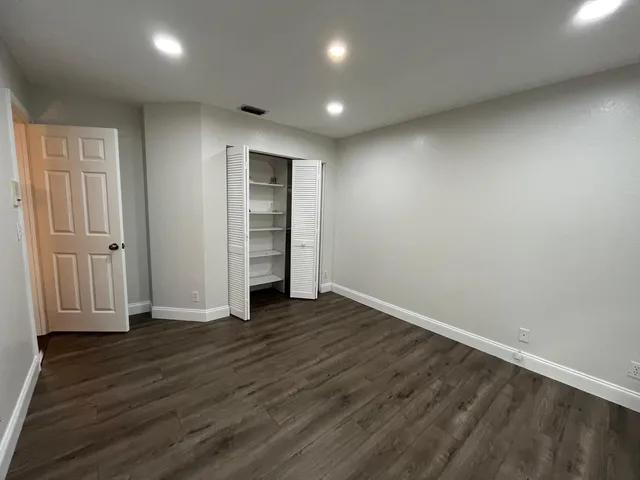 Residence photo 14
