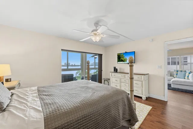 Unit 606 photo 18