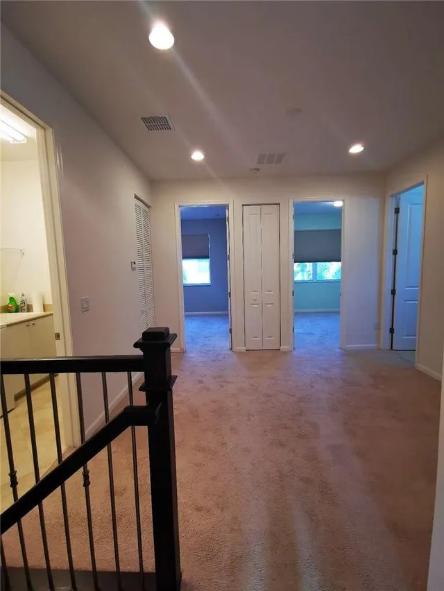 Residence photo 5