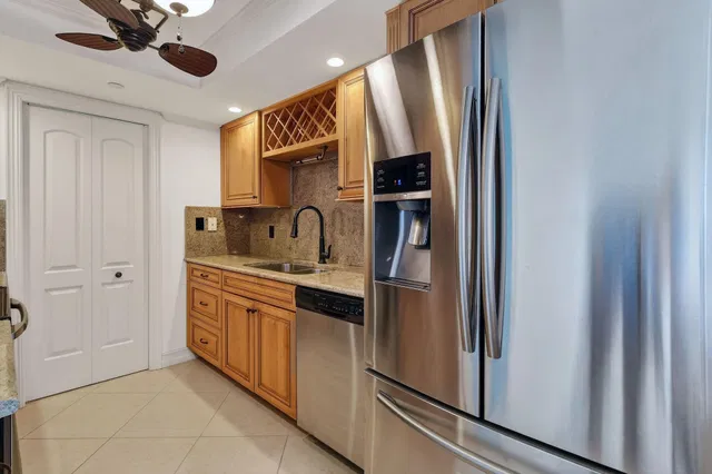 Tiara Singer Island Unit 8A photo 12