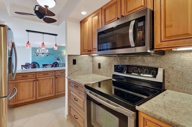 Tiara Singer Island Unit 8A photo 20