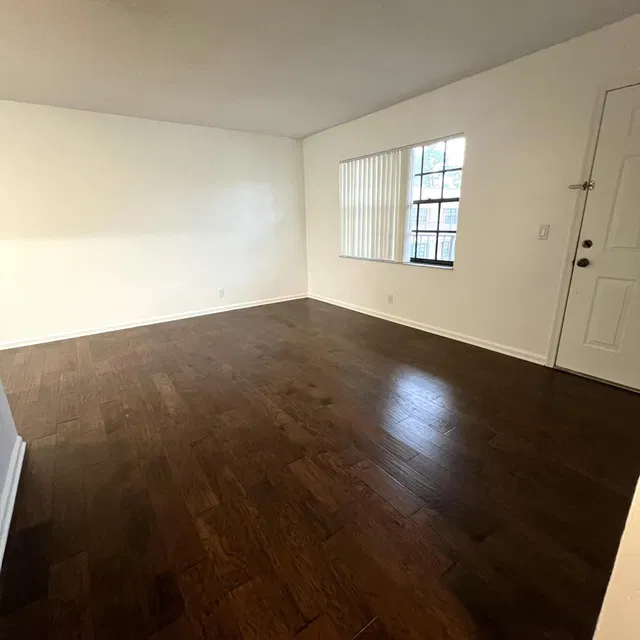 Residence photo 6