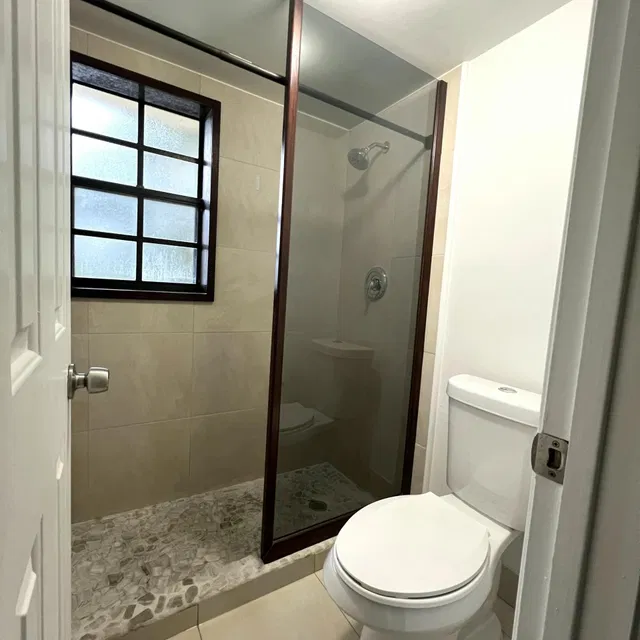  Residence photo 9