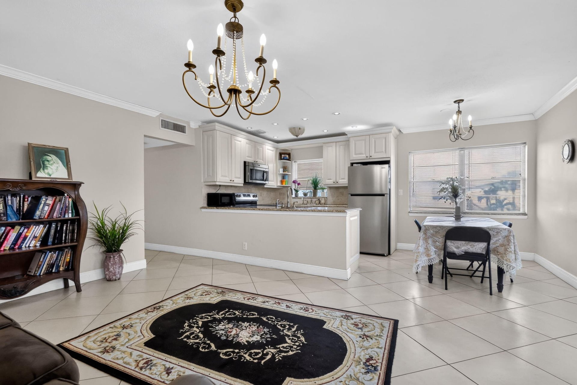 Residence photo 5