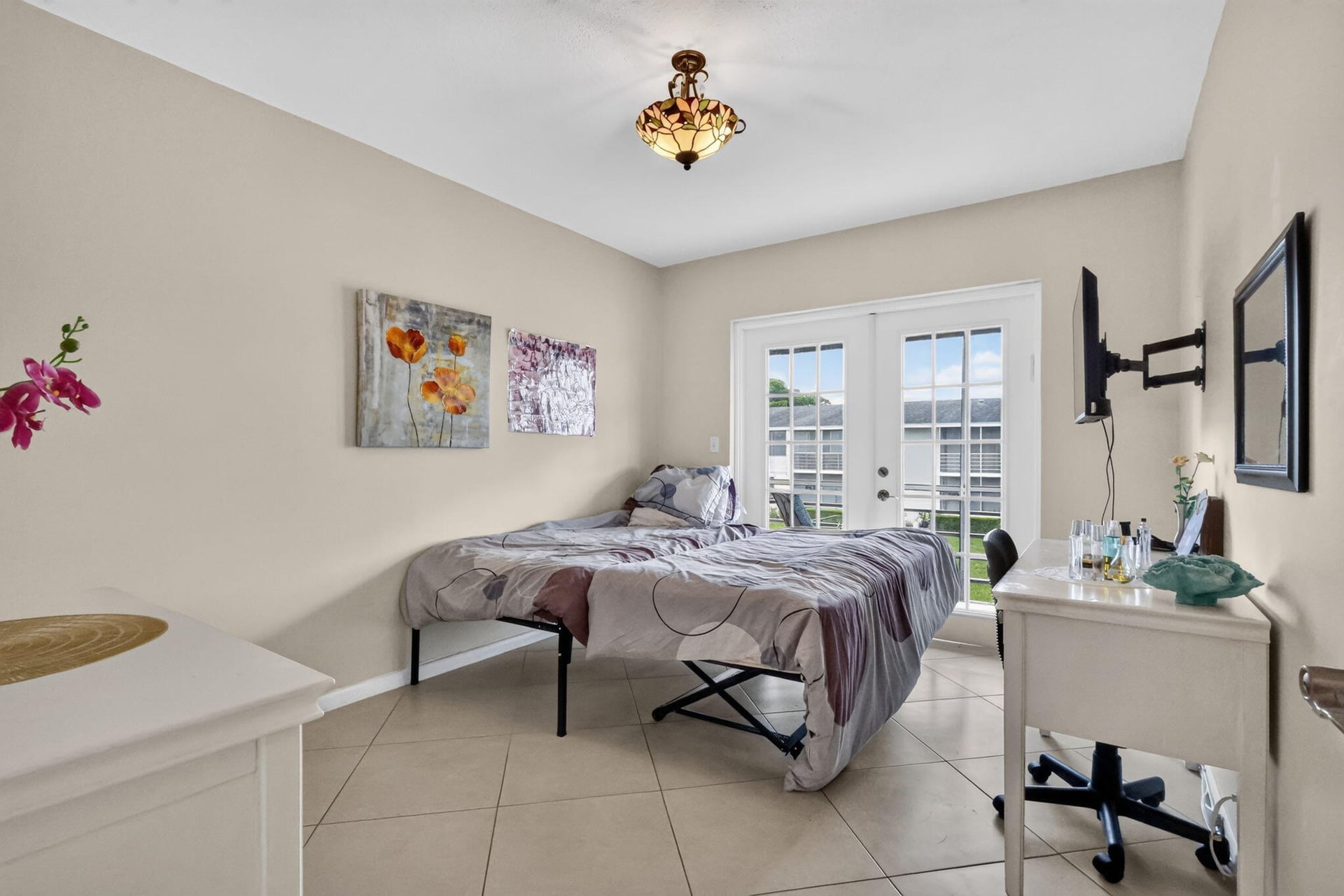 Residence photo 11
