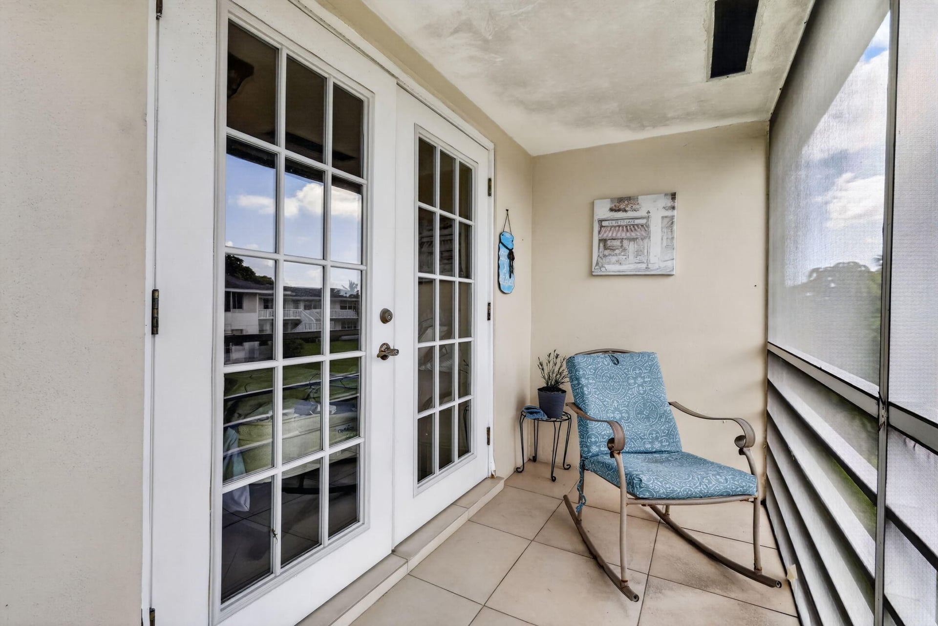 Residence photo 14
