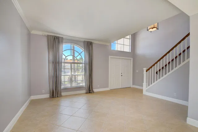 Residence photo 5