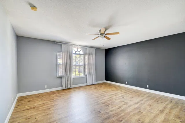 Residence photo 21