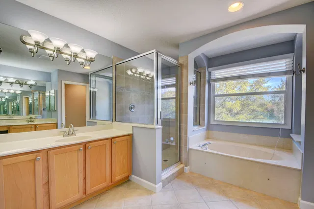 Residence photo 25