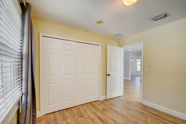 Residence photo 35