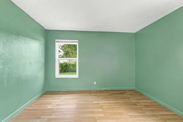  Residence photo 18