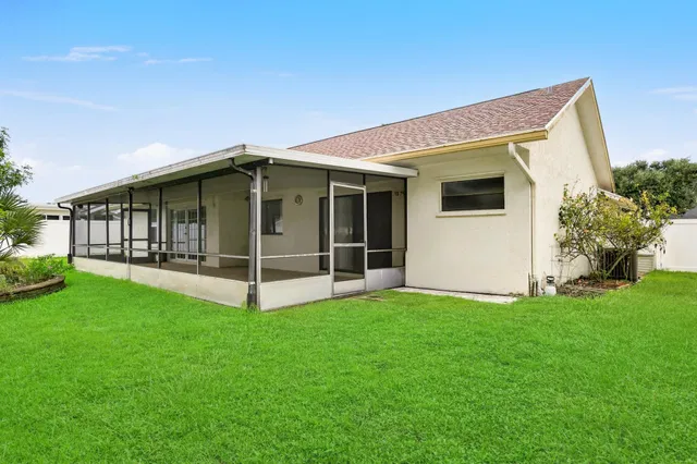  Residence photo 26